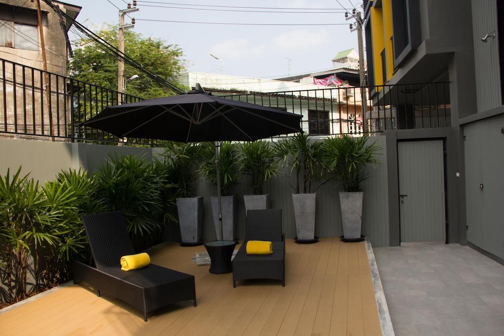 Isanook Bangkok Hotel Luaran gambar