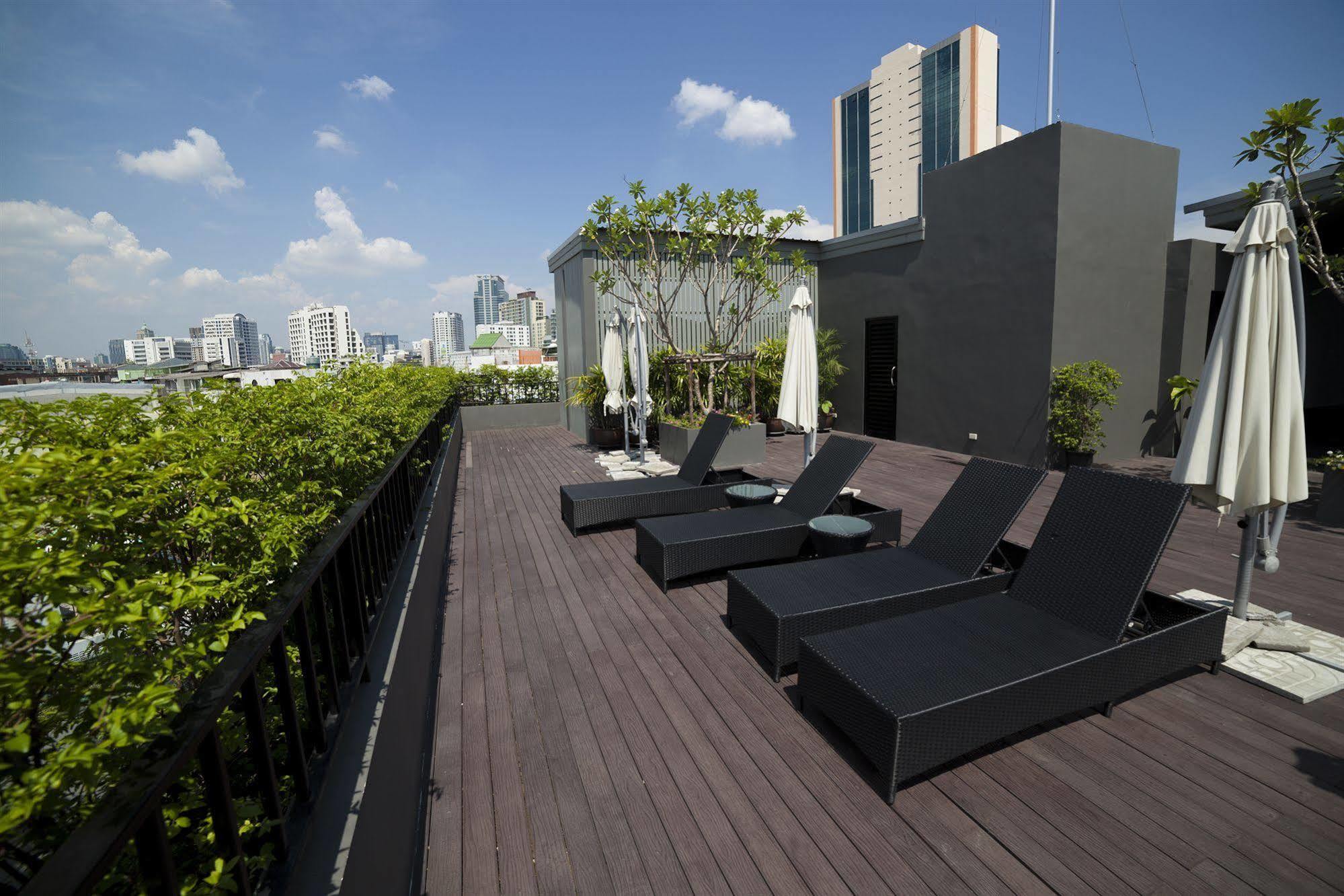 Isanook Bangkok Hotel Luaran gambar